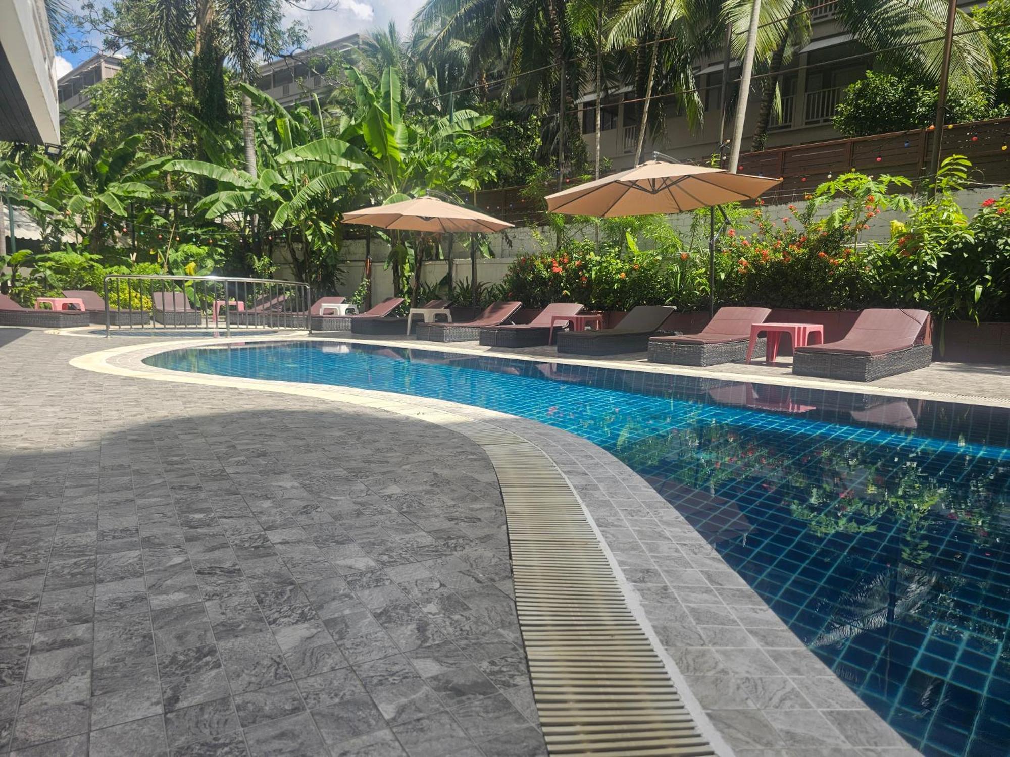 Patong Central Residence & Apartment Exterior foto